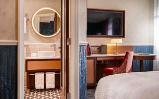 Отель Hard Rock Hotel Dublin Дублин Стандартный номер с кроватью размера "queen-size"-2