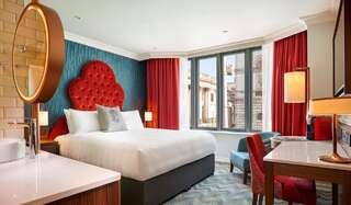 Отель Hard Rock Hotel Dublin Дублин Номер Делюкс с кроватью размера «king-size»-1